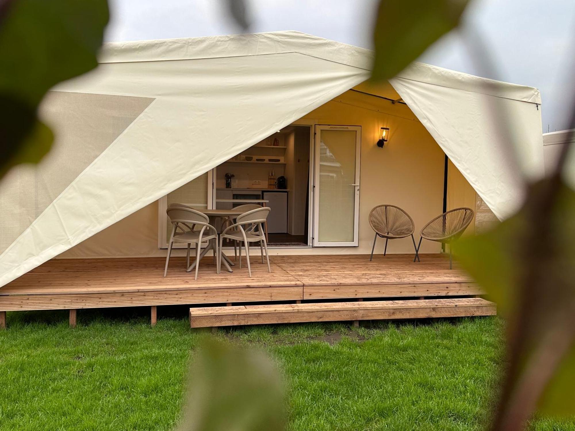 Warmond Glamping De Hof Van Eeden מראה חיצוני תמונה